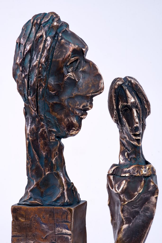 Arc peste timp II – sculptură în bronz, artist Liviu Bumbu – Liviu Bumbu – O Galerie de Artă