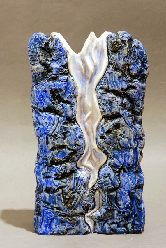 Izvor – ceramică, șamotă, artist Petru Leahu – Petru Leahu – O Galerie de Artă