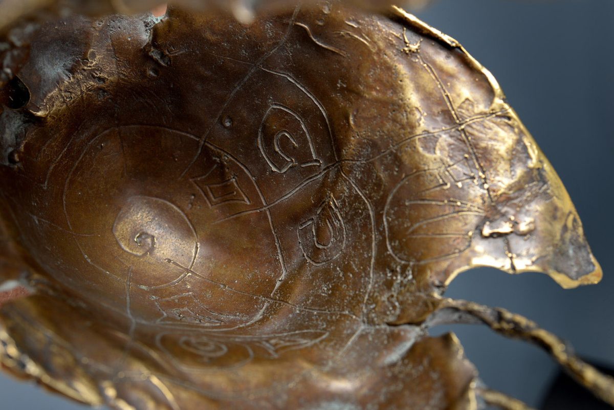 Floare – sculptură în bronz, artist Liviu Bumbu – Liviu Bumbu – O Galerie de Artă