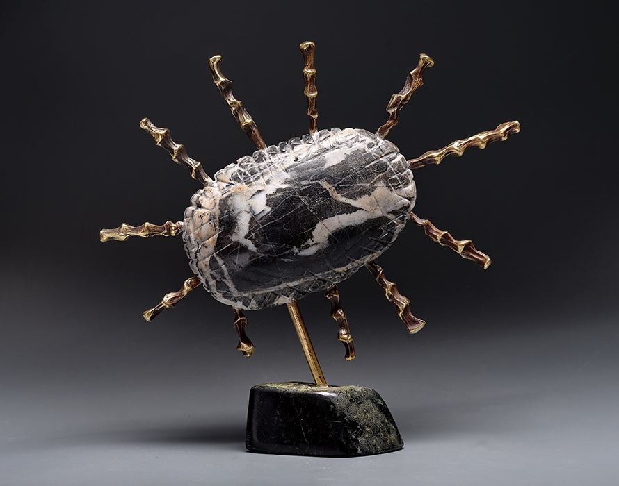 Răsărit – sculptură în piatră, artist Liviu Bumbu – Liviu Bumbu – O Galerie de Artă