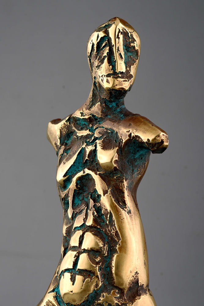 Eva – sculptură în bronz, artist Liviu Bumbu – Liviu Bumbu – O Galerie de Artă