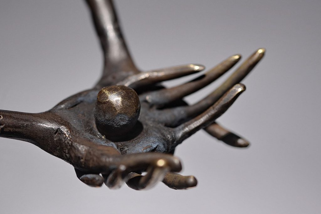 Eva II – sculptură în bronz, artist Liviu Bumbu – Liviu Bumbu – O Galerie de Artă
