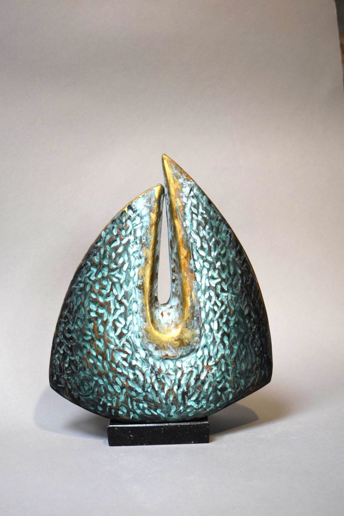Family tree – sculptură în lut ars patinat, artist Petru Leahu – Petru Leahu – O Galerie de Artă