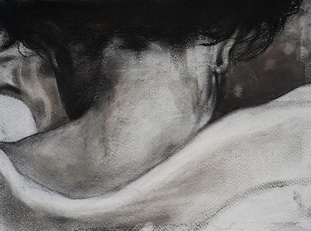 I lost my pearl – cărbune,pastel pe hârtie, artistă Edmona – Edmona – O Galerie de Artă