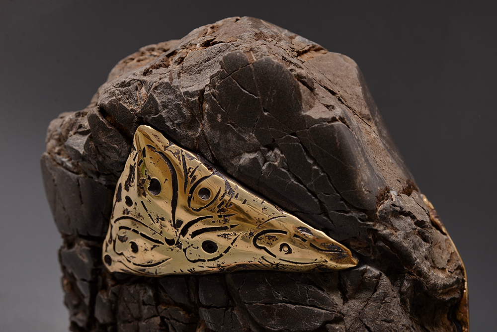 Ochii din piatră – sculptură în bronz, artist Liviu Bumbu – Liviu Bumbu – O Galerie de Artă