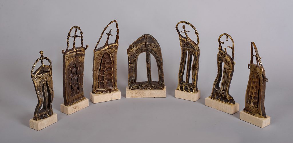 Grup statuar 7 – sculpturi în bronz – sculptură în bronz, artist Liviu Bumbu – Liviu Bumbu – O Galerie de Artă