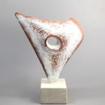 Mother bird – sculptură în lut ars patinat, artist Petru Leahu – Petru Leahu – O Galerie de Artă