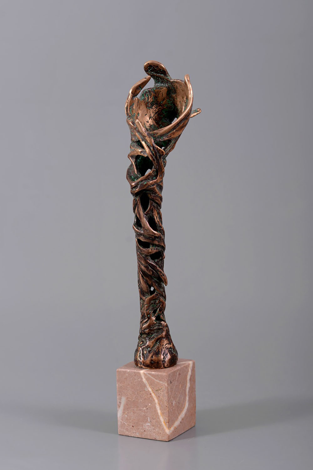 Legături II – sculptură în bronz, artist Petru Leahu – Petru Leahu – O Galerie de Artă