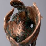 Legături II – sculptură în bronz, artist Petru Leahu – Petru Leahu – O Galerie de Artă