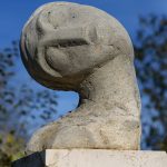 Portret de femeie I – sculptură în piatră, artist Liviu Bumbu – Liviu Bumbu – O Galerie de Artă