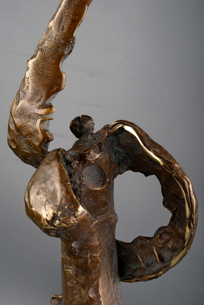 Rănit – sculptură în bronz, artist Liviu Bumbu – Liviu Bumbu – O Galerie de Artă