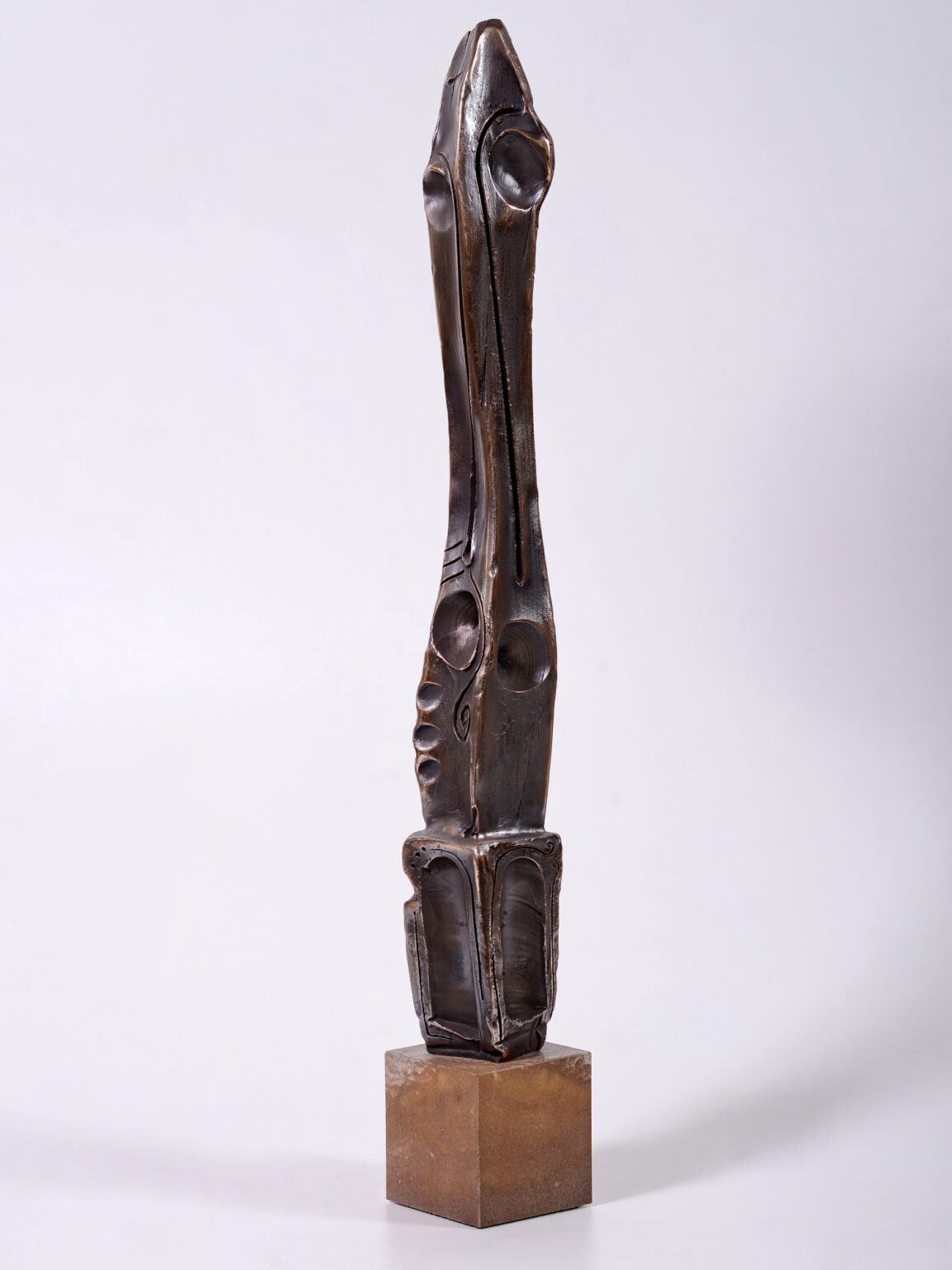 Stâlpnic III – sculptură în bronz, artist Liviu Bumbu – Liviu Bumbu – O Galerie de Artă